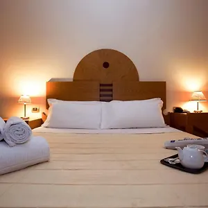 Penthouse 4*, Perugia Italië